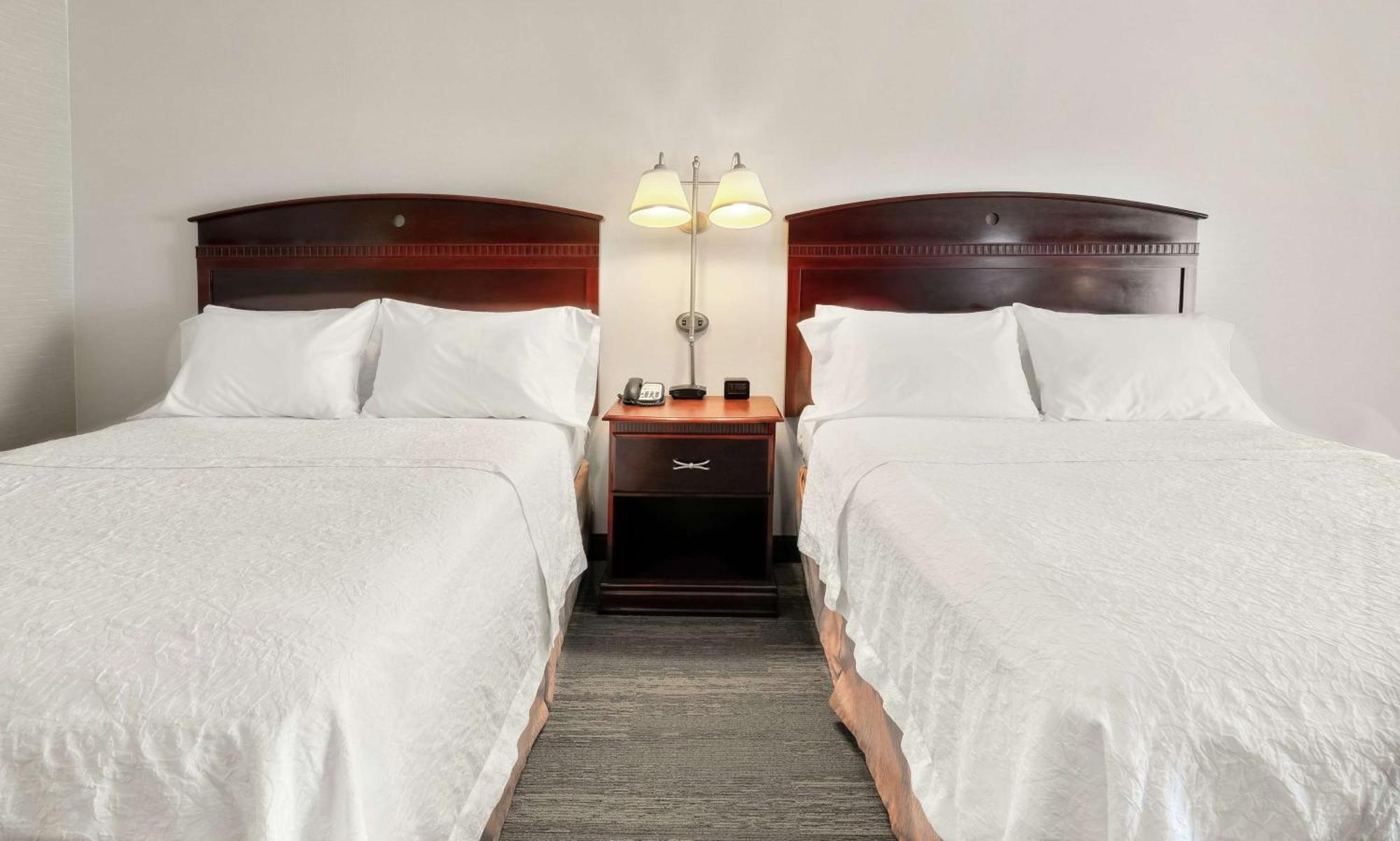 Hampton Inn Nashua Ngoại thất bức ảnh